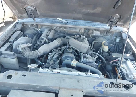 1993 Ford Ranger Super Cab from USA, damaged, VIN 1FTCR14A4PTA68841